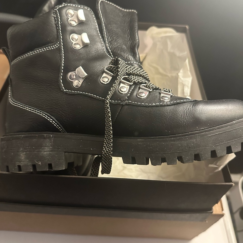 CLOSET CLOSING J. Crew Black Leather Hiker Boots - Picture 5 of 9